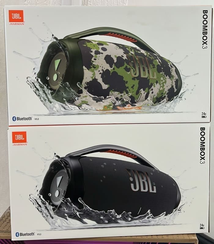 BOOMBOX 3